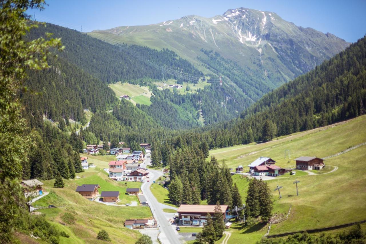 Gasthof Burkert เอิทซ์ ภายนอก รูปภาพ